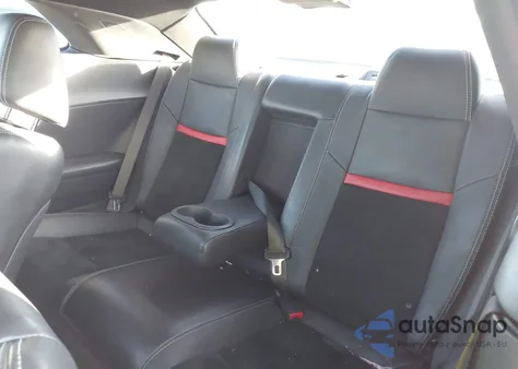 2013 Dodge Challenger Srt8 from USA, damaged, VIN 2C3CDYCJ1DH668240